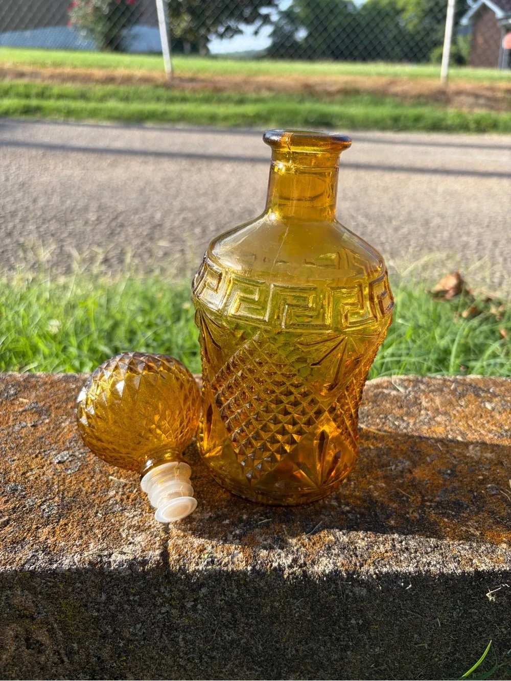 Amber Glass Decanter With Stopper